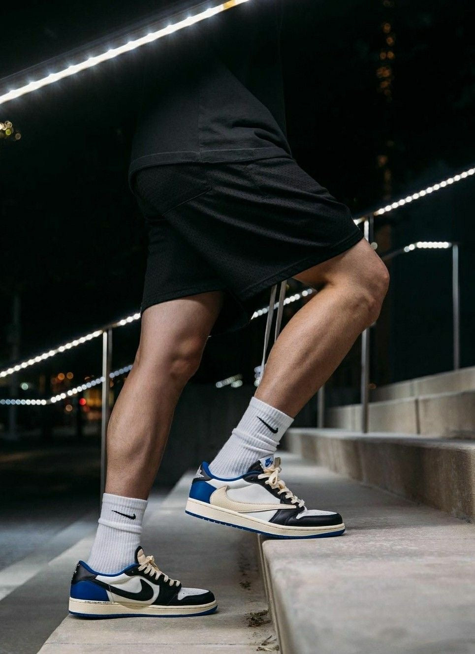 Jordan 1 x Travis Scott "Fragment"