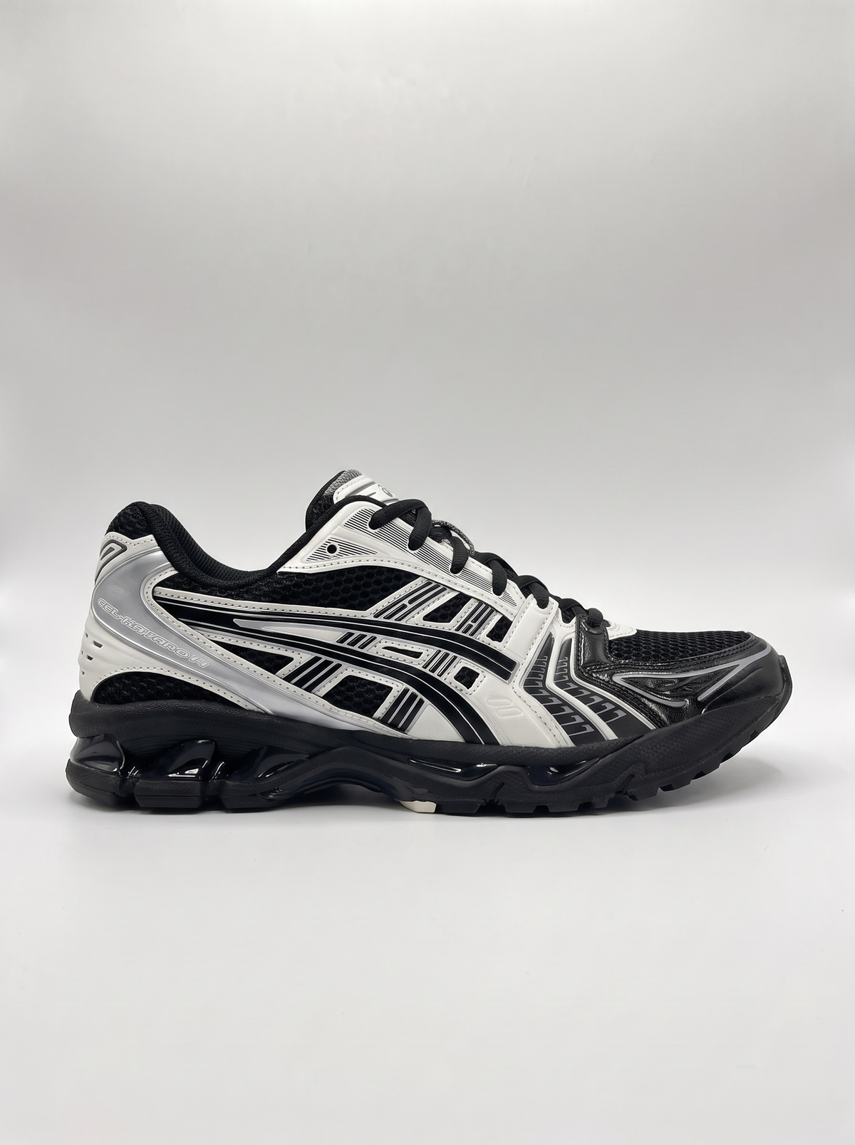 GEL-KAYANO "BLACK CREAM"