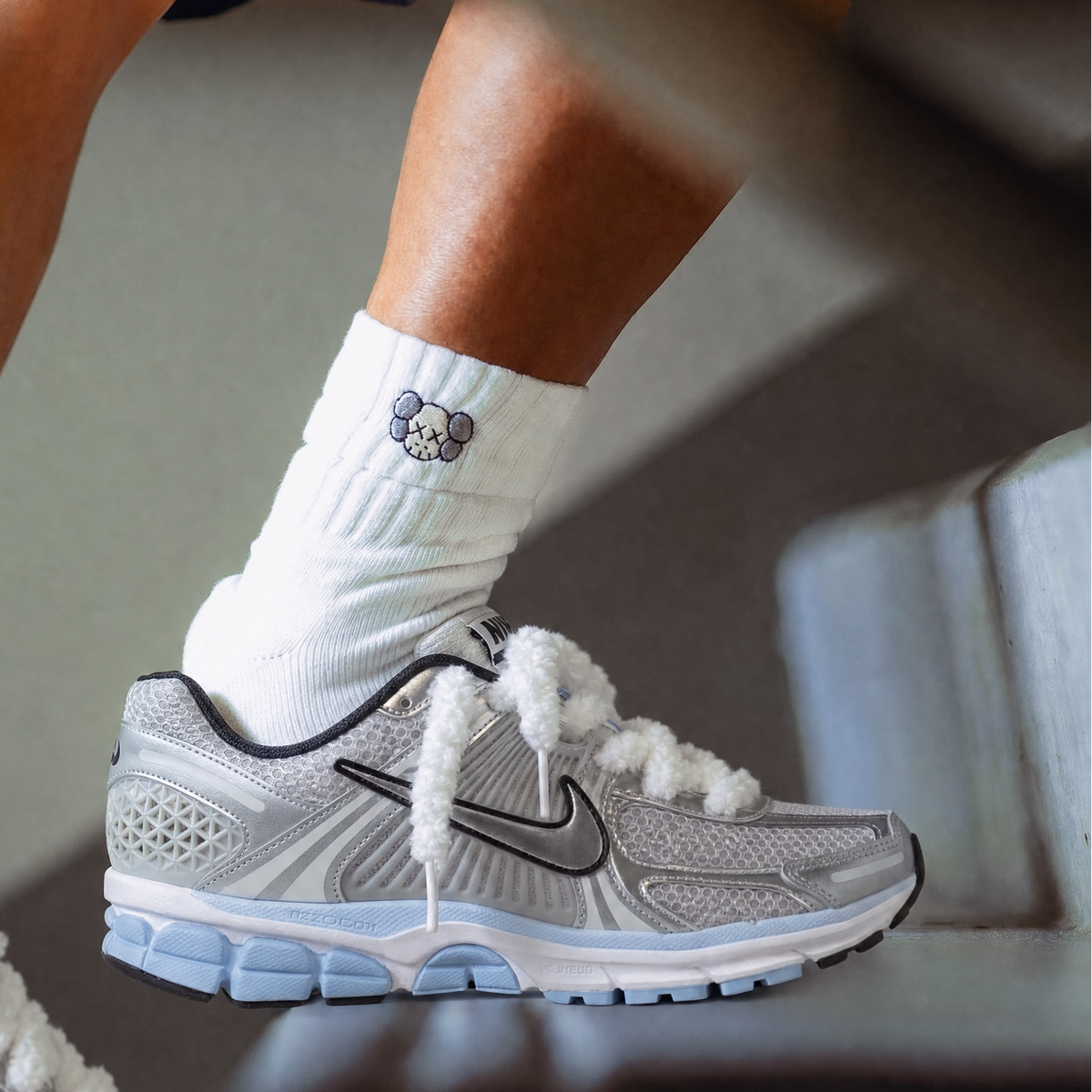 VOMERO 5 | METALLIC BLUE TINT