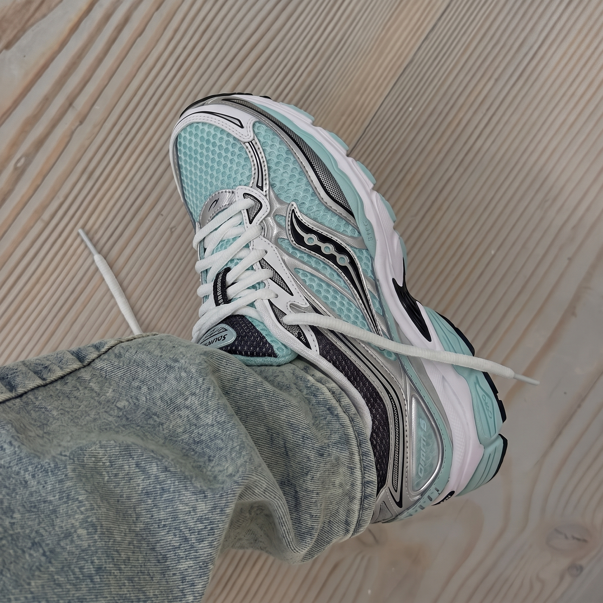 OMNI 9 "AQUA"